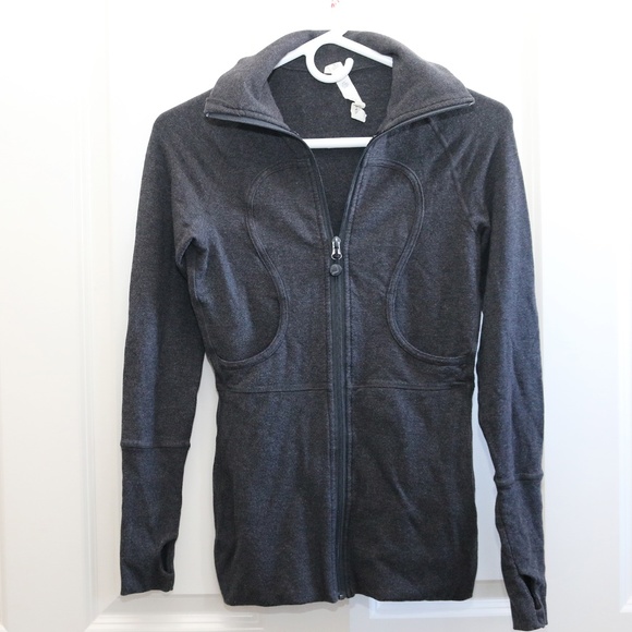 lululemon athletica Tops - Lululemon Sweatshirt Zip Up Gray Size 4